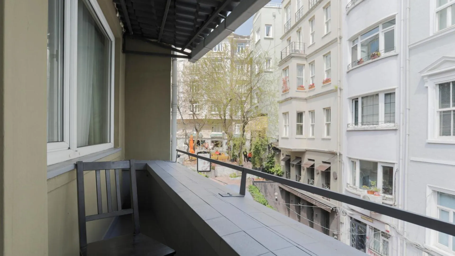 Triplex In The Heart Of Taksim For Big Groups And Familes Apartment Istanbul 0*,